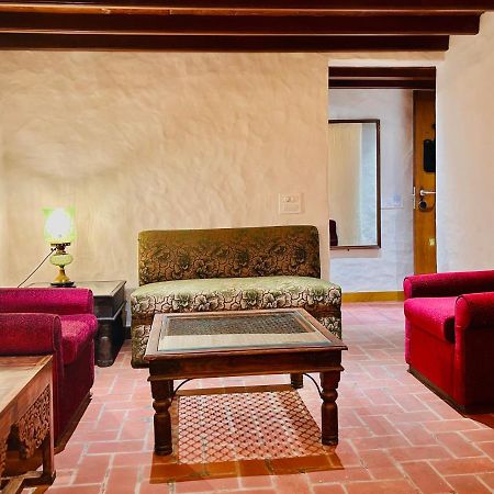 The Kaptain'S Retreat Chandīgarh 외부 사진