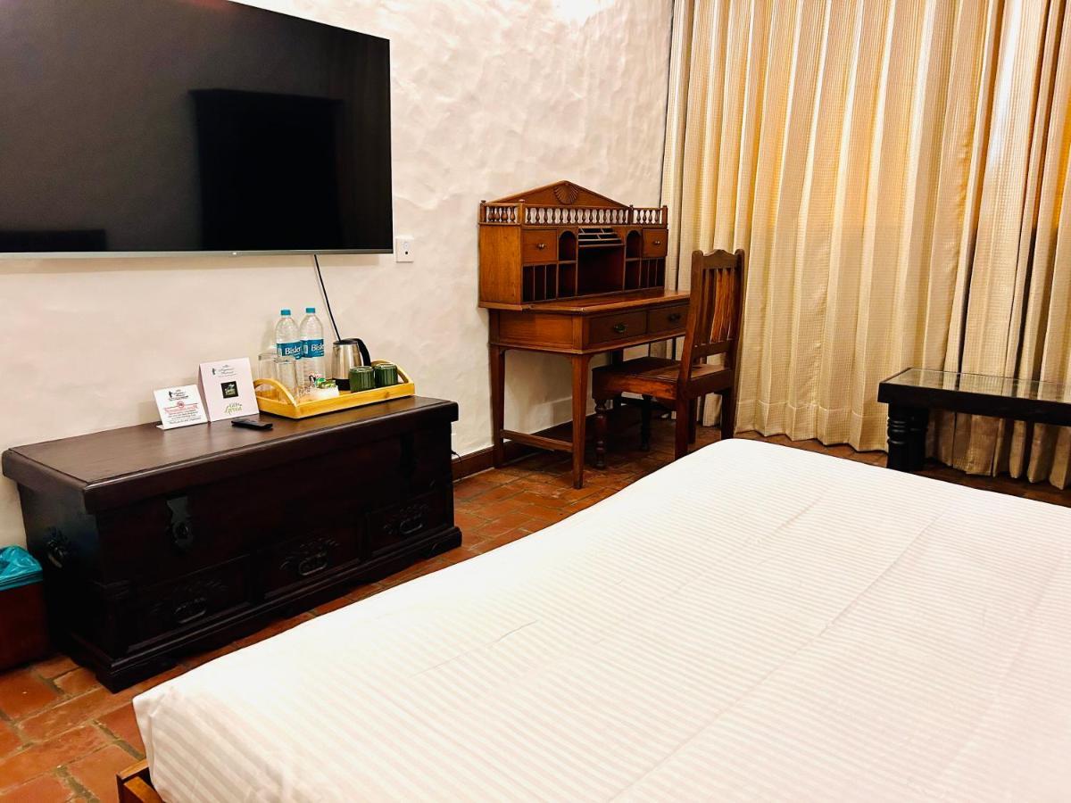 The Kaptain'S Retreat Chandīgarh 외부 사진